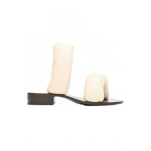 NEW ROOM women's pillow sandal in off white
